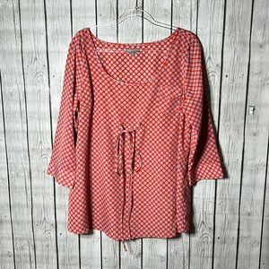 Gap maternity polka dot top size Large